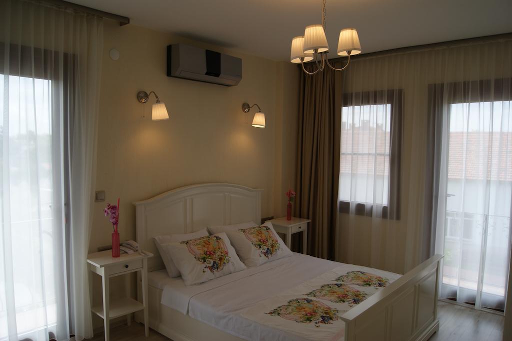 Ender Hotel (Adults Only) Ayvalı Quarto foto