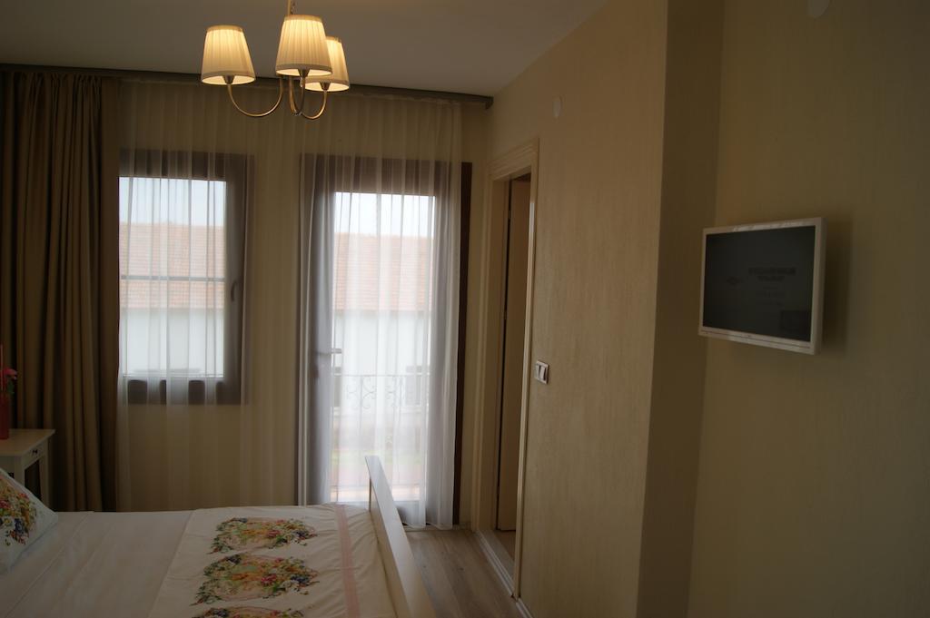 Ender Hotel (Adults Only) Ayvalı Quarto foto